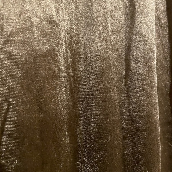 Green velour dress - Picture 2 of 2